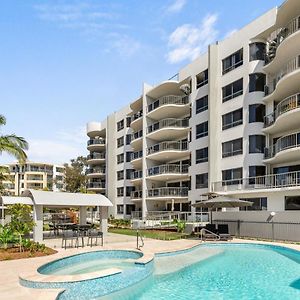 Riverdance Apartments